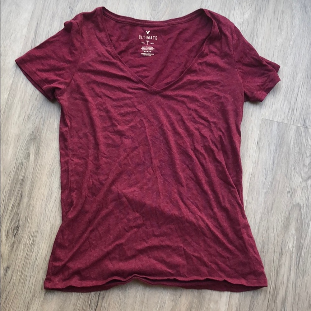 Maroon comfy t-shirt